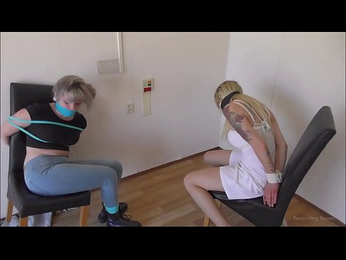 ❤️ E varur / e lidhur dhe e gojës / vajzë në ankth ❤❌ Video porno në sq.pornjk.ru ❌️❤